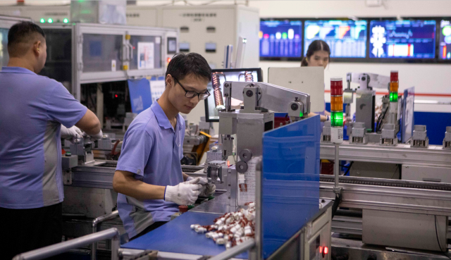 ý�屨��|������Ϣ���۽���ҵ���ִ������������������빤ҵ��Ⱥ��������������Ӫ��ҵ����������