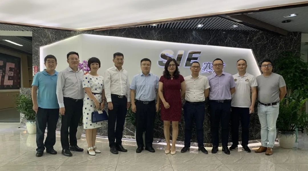 ����������һ��ݰ��������Ϣ���п���